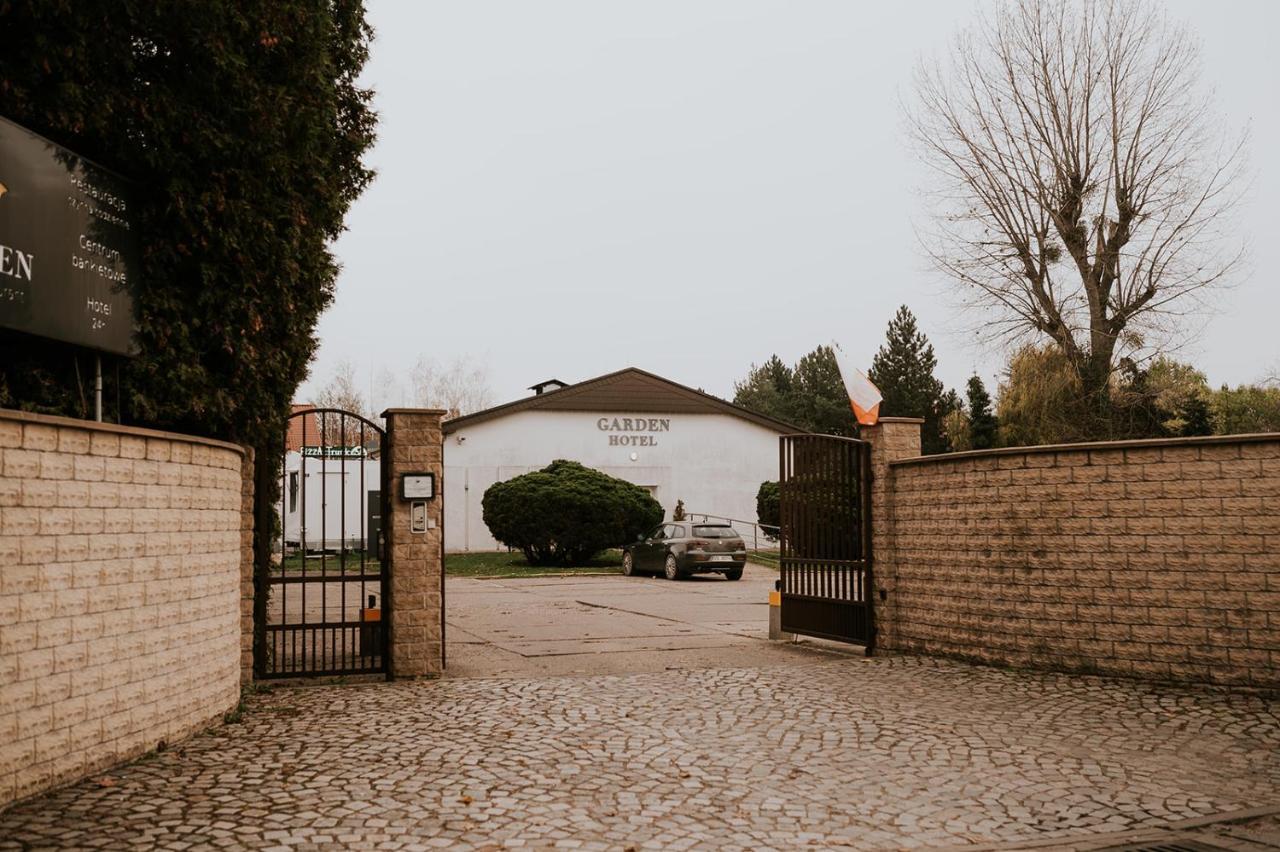 Hotel Garden Oleśnica المظهر الخارجي الصورة